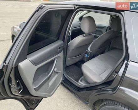 Черный Форд Фокус, объемом двигателя 1.6 л и пробегом 344 тыс. км за 4800 $, фото 13 на Automoto.ua