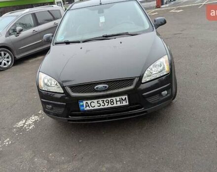 Черный Форд Фокус, объемом двигателя 1.6 л и пробегом 286 тыс. км за 4800 $, фото 2 на Automoto.ua