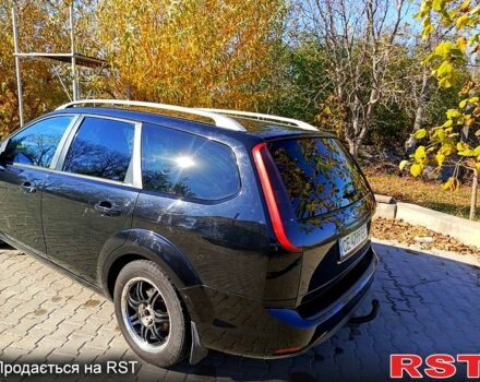 Форд Фокус 2008 у Кельменцах на Automoto.ua Чорний Форд Фокус, об'ємом двигуна 1.6 л та пробігом 208 тис. км за 5800 $, фото 2 на Automoto.ua