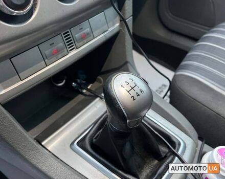 Черный Форд Фокус, объемом двигателя 1.6 л и пробегом 201 тыс. км за 5999 $, фото 9 на Automoto.ua