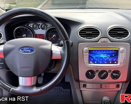 Черный Форд Фокус, объемом двигателя 1.6 л и пробегом 208 тыс. км за 5200 $, фото 4 на Automoto.ua
