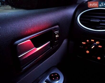 Форд Фокус 2008 в Сколе на Automoto.ua Черный Форд Фокус, объемом двигателя 1.56 л и пробегом 287 тыс. км за 5200 $, фото 59 на Automoto.ua