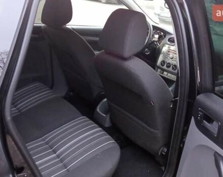 Черный Форд Фокус, объемом двигателя 1.6 л и пробегом 196 тыс. км за 5000 $, фото 8 на Automoto.ua