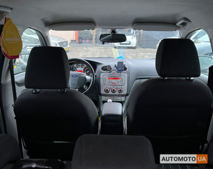 Черный Форд Фокус, объемом двигателя 1.6 л и пробегом 201 тыс. км за 5999 $, фото 16 на Automoto.ua