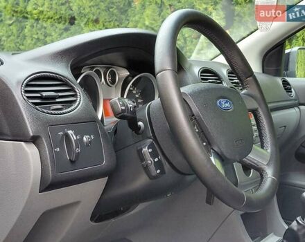 Форд Фокус 2008 в Самборе на Automoto.ua Черный Форд Фокус, объемом двигателя 1.6 л и пробегом 225 тыс. км за 4999 $, фото 54 на Automoto.ua