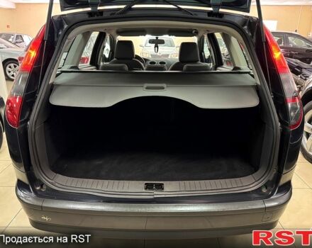 Черный Форд Фокус, объемом двигателя 1.6 л и пробегом 180 тыс. км за 5800 $, фото 2 на Automoto.ua