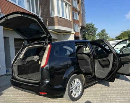 Черный Форд Фокус, объемом двигателя 1.6 л и пробегом 293 тыс. км за 5500 $, фото 4 на Automoto.ua