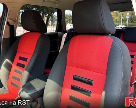 Черный Форд Фокус, объемом двигателя 1.6 л и пробегом 208 тыс. км за 5200 $, фото 5 на Automoto.ua