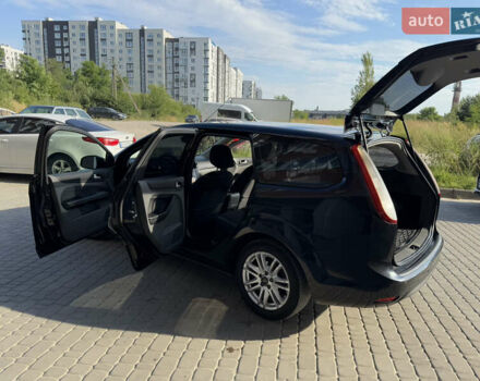 Черный Форд Фокус, объемом двигателя 1.6 л и пробегом 283 тыс. км за 5700 $, фото 56 на Automoto.ua