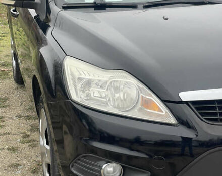 Черный Форд Фокус, объемом двигателя 1.6 л и пробегом 223 тыс. км за 6400 $, фото 6 на Automoto.ua