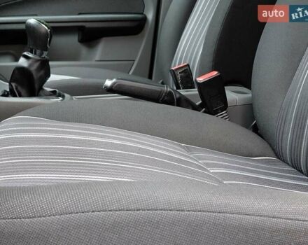 Форд Фокус 2008 у Самборе на Automoto.ua Чорний Форд Фокус, об'ємом двигуна 1.6 л та пробігом 225 тис. км за 4999 $, фото 26 на Automoto.ua