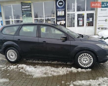 Черный Форд Фокус, объемом двигателя 1.6 л и пробегом 320 тыс. км за 4500 $, фото 1 на Automoto.ua