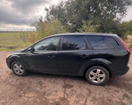 Черный Форд Фокус, объемом двигателя 1.6 л и пробегом 280 тыс. км за 4800 $, фото 4 на Automoto.ua