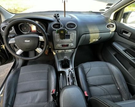 Чорний Форд Фокус, об'ємом двигуна 1.6 л та пробігом 252 тис. км за 5500 $, фото 16 на Automoto.ua