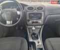 Черный Форд Фокус, объемом двигателя 1.6 л и пробегом 222 тыс. км за 5450 $, фото 10 на Automoto.ua