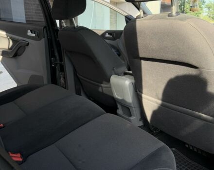 Черный Форд Фокус, объемом двигателя 1.6 л и пробегом 293 тыс. км за 5500 $, фото 13 на Automoto.ua