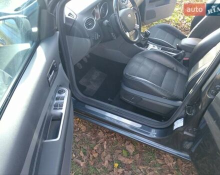 Форд Фокус 2008 в Дубно на Automoto.ua Черный Форд Фокус, объемом двигателя 1.6 л и пробегом 270 тыс. км за 4899 $, фото 7 на Automoto.ua