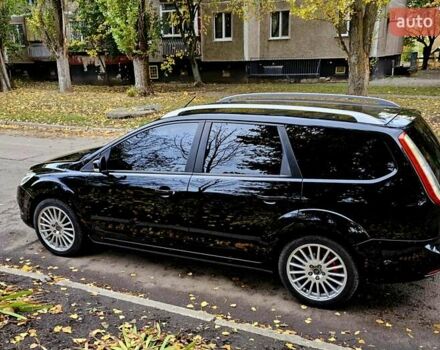 Черный Форд Фокус, объемом двигателя 1.8 л и пробегом 170 тыс. км за 6300 $, фото 3 на Automoto.ua