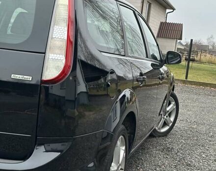 Чорний Форд Фокус, об'ємом двигуна 1.8 л та пробігом 211 тис. км за 5400 $, фото 8 на Automoto.ua