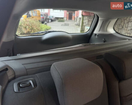 Чорний Форд Фокус, об'ємом двигуна 1.6 л та пробігом 261 тис. км за 5800 $, фото 10 на Automoto.ua