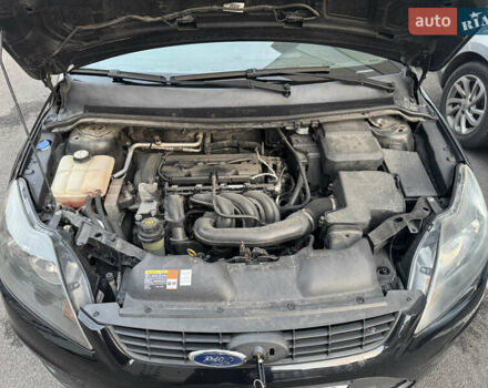 Чорний Форд Фокус, об'ємом двигуна 1.6 л та пробігом 261 тис. км за 5800 $, фото 19 на Automoto.ua