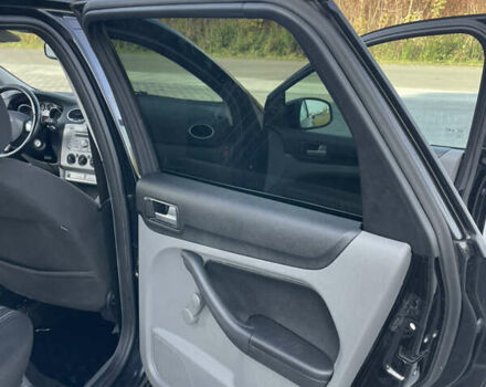 Черный Форд Фокус, объемом двигателя 1.6 л и пробегом 210 тыс. км за 4800 $, фото 20 на Automoto.ua