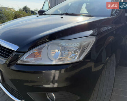 Черный Форд Фокус, объемом двигателя 1.6 л и пробегом 283 тыс. км за 5700 $, фото 53 на Automoto.ua