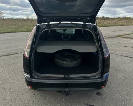 Черный Форд Фокус, объемом двигателя 1.6 л и пробегом 355 тыс. км за 4600 $, фото 6 на Automoto.ua