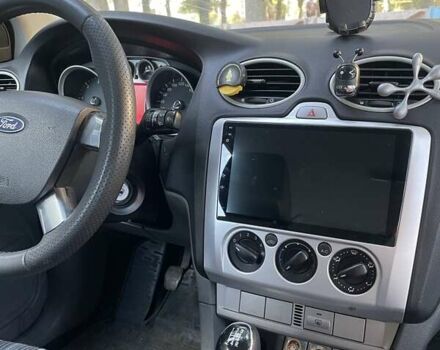 Чорний Форд Фокус, об'ємом двигуна 1.6 л та пробігом 235 тис. км за 5410 $, фото 12 на Automoto.ua