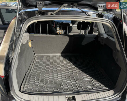 Черный Форд Фокус, объемом двигателя 1.6 л и пробегом 283 тыс. км за 5700 $, фото 60 на Automoto.ua