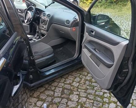 Черный Форд Фокус, объемом двигателя 1.6 л и пробегом 245 тыс. км за 4900 $, фото 16 на Automoto.ua