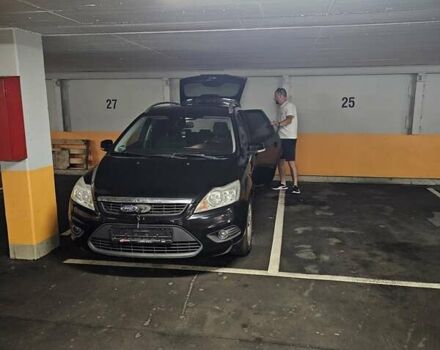 Черный Форд Фокус, объемом двигателя 1.8 л и пробегом 170 тыс. км за 6300 $, фото 16 на Automoto.ua