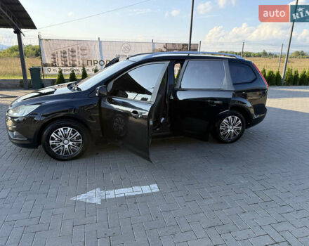 Черный Форд Фокус, объемом двигателя 1.6 л и пробегом 278 тыс. км за 5300 $, фото 7 на Automoto.ua