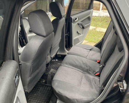 Чорний Форд Фокус, об'ємом двигуна 1.56 л та пробігом 239 тис. км за 5500 $, фото 4 на Automoto.ua