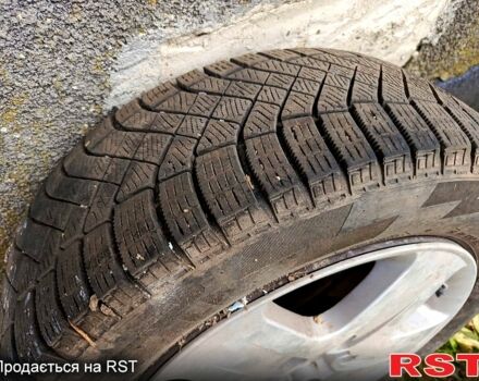 Форд Фокус 2008 у Кельменцах на Automoto.ua Чорний Форд Фокус, об'ємом двигуна 1.6 л та пробігом 208 тис. км за 5800 $, фото 13 на Automoto.ua