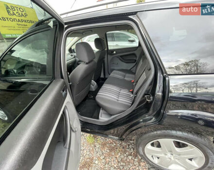 Черный Форд Фокус, объемом двигателя 1.6 л и пробегом 270 тыс. км за 4990 $, фото 9 на Automoto.ua