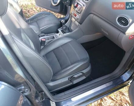 Форд Фокус 2008 в Дубно на Automoto.ua Черный Форд Фокус, объемом двигателя 1.6 л и пробегом 270 тыс. км за 4899 $, фото 1 на Automoto.ua