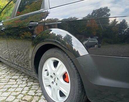 Черный Форд Фокус, объемом двигателя 1.6 л и пробегом 245 тыс. км за 4900 $, фото 4 на Automoto.ua