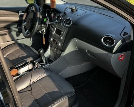 Чорний Форд Фокус, об'ємом двигуна 1.6 л та пробігом 252 тис. км за 5500 $, фото 12 на Automoto.ua