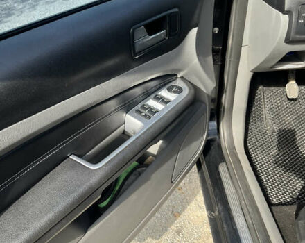 Черный Форд Фокус, объемом двигателя 1.6 л и пробегом 220 тыс. км за 5850 $, фото 5 на Automoto.ua