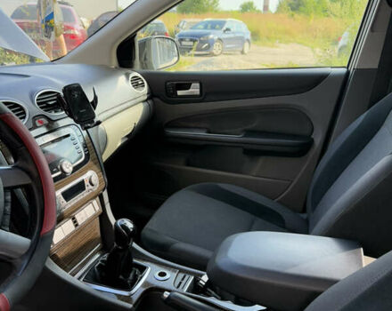 Черный Форд Фокус, объемом двигателя 1.6 л и пробегом 283 тыс. км за 5700 $, фото 30 на Automoto.ua