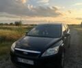 Черный Форд Фокус, объемом двигателя 1.6 л и пробегом 212 тыс. км за 6000 $, фото 1 на Automoto.ua