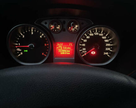 Чорний Форд Фокус, об'ємом двигуна 1.6 л та пробігом 247 тис. км за 4800 $, фото 6 на Automoto.ua