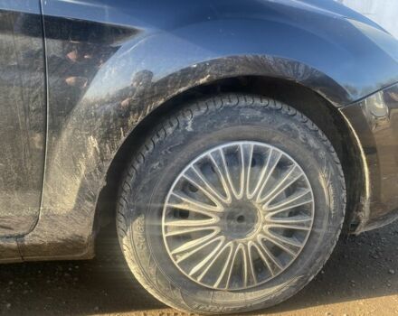 Черный Форд Фокус, объемом двигателя 1.6 л и пробегом 240 тыс. км за 4500 $, фото 2 на Automoto.ua