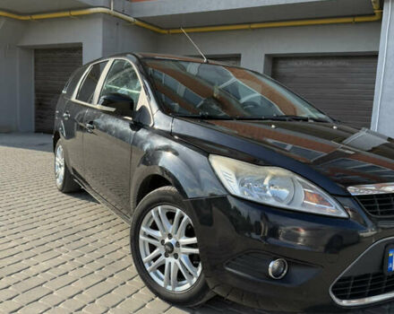 Черный Форд Фокус, объемом двигателя 1.6 л и пробегом 283 тыс. км за 5700 $, фото 9 на Automoto.ua