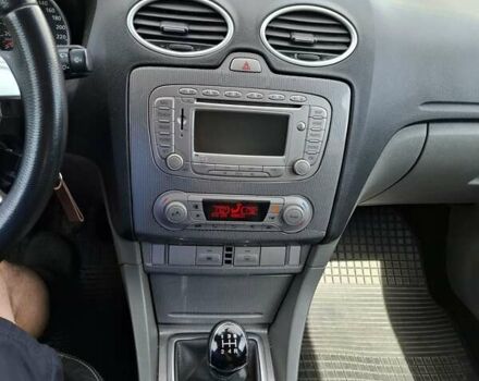 Черный Форд Фокус, объемом двигателя 1.56 л и пробегом 245 тыс. км за 5400 $, фото 5 на Automoto.ua