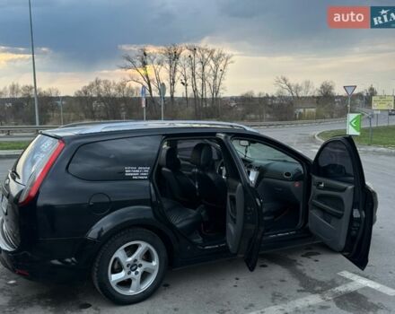 Чорний Форд Фокус, об'ємом двигуна 1.6 л та пробігом 295 тис. км за 5599 $, фото 22 на Automoto.ua