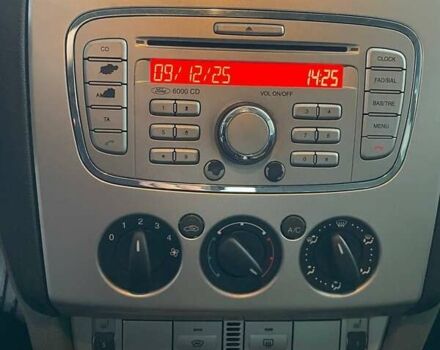 Чорний Форд Фокус, об'ємом двигуна 1.6 л та пробігом 198 тис. км за 5400 $, фото 21 на Automoto.ua