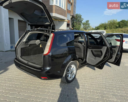 Черный Форд Фокус, объемом двигателя 1.6 л и пробегом 283 тыс. км за 5700 $, фото 3 на Automoto.ua