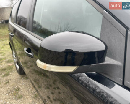 Черный Форд Фокус, объемом двигателя 1.6 л и пробегом 223 тыс. км за 6400 $, фото 15 на Automoto.ua